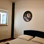 Sundov Apartment *